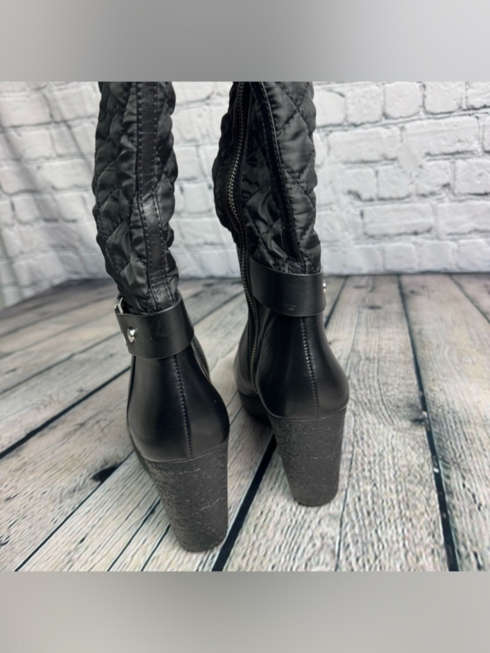Michael Kors Black Quilted Leather Wedge Knee Winter Boots Sherpa Lined Sz 8 US - Picture 5 of 16